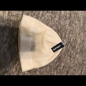 White Old Navy beanie